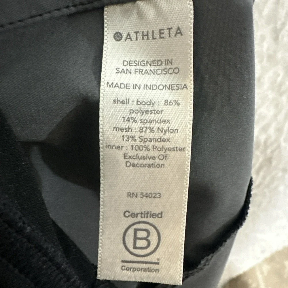 Athleta Women's Mesh Printed Camo Racer Run Shorts Size S Black Run Sport Soccer